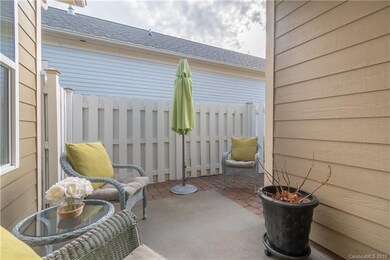 1128 Inn Keepers Way, Cornelius, NC 28031 - photo 4