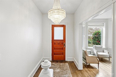 511 N E St, Tacoma, WA 98403 - photo 3