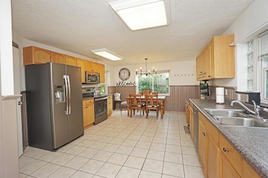 7211 Kyles Station Rd, Liberty Township, OH 45044 - photo 6