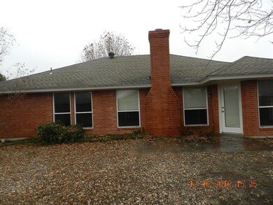 2405 Camelia St, Norman, OK 73071 - photo 2