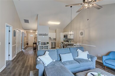 3915 Creekside Ct, Winston Salem, NC 27127 - photo 4