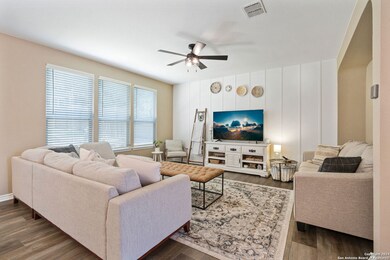 11233 Hill Top Bend, Helotes, TX 78023 - photo 2