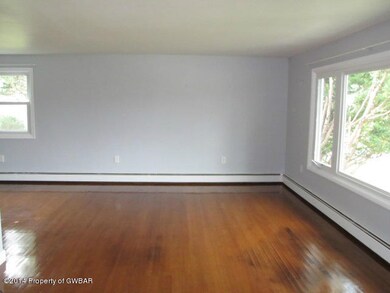 262 Grandview Ave, Mountain Top, PA 18707 - photo 6