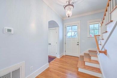 117 Wappoo Landing Circle foyer