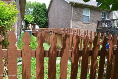 8701 Nansen Ct, Louisville, KY 40228 - photo 7