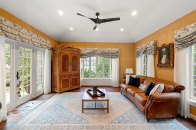 24 Mohawk Rd, Arlington, MA 02474 - photo 7