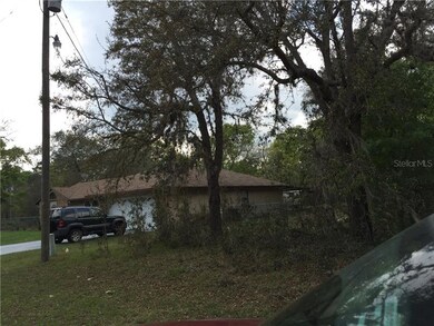 Nearby neighbor's home