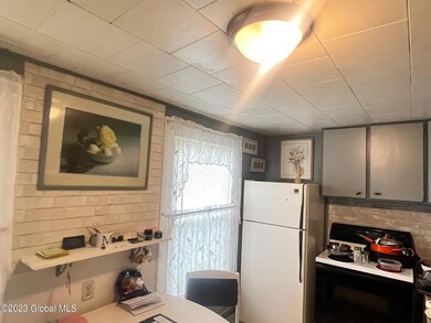 5 Hudson Ave W, Rensselaer, NY 12144 - photo 4