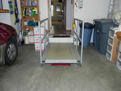 301 Anderson St NW, Orting, WA 98360 - photo 2