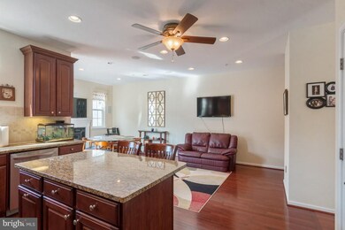 931 Indigo Bunting Ln, Glen Burnie, MD 21060 - photo 3