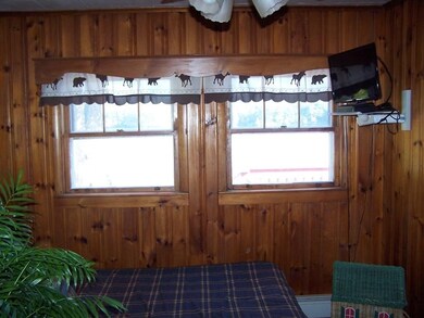 104 Blanchard Cir, Athol, MA 01331 - photo 3