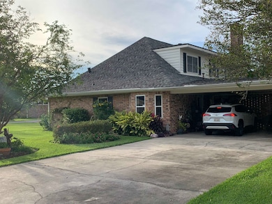 603 Evergreen St, Thibodaux, LA 70301 - photo 4