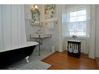 50 Old Beach Rd unit 7, Newport, RI 02840 - photo 7