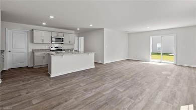 4811 Mount Hope Dr, Winston Salem, NC 27107 - photo 4