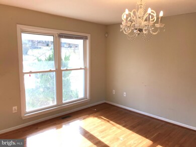 5630 Westgate Rd, Lanham, MD 20706 - photo 4