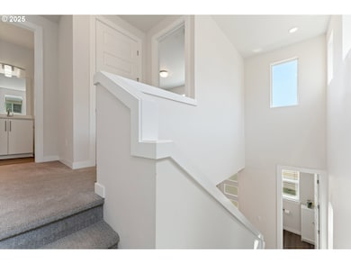 8229 SE Kinnaman St, Hillsboro, OR 97123 - photo 5