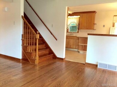 518 Esther St, North Tonawanda, NY 14120 - photo 4