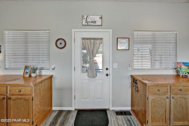 12025 E Yavapai St, Dewey-Humboldt, AZ 86327 - photo 5