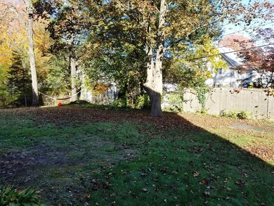 113 Farrar Ave unit LEFT, Worcester, MA 01604 - photo 2