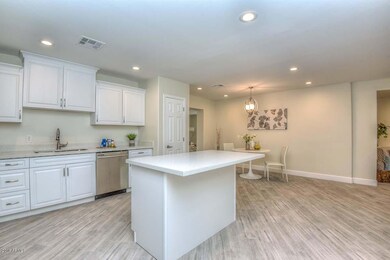 Kitchen-Island