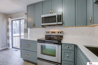 4832 N 130th Cir, Omaha, NE 68164 - photo 3