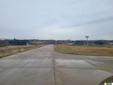 Lot 1 Block 4 W Hall Dr, Lincoln, NE 68532 - photo 4