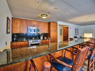 7412 Mountain Rd unit 3-123, Stowe, VT 05672 - photo 3