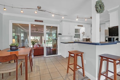Breakfast Bar