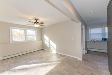 2 Ledgestone Rd, Troy, NY 12180 - photo 7