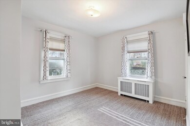 2416 Wynnefield Dr, Havertown, PA 19083 - photo 5