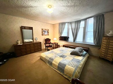 607 Military Ave, Baxter Springs, KS 66713 - photo 7