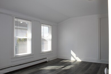 2007 Main St unit 2 (Upstairs), Belmar, NJ 07719 - photo 4