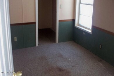 153 Chipmunk Rd, Lehman Township, PA 18324 - photo 5