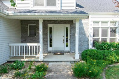 5301 N Rothmere Dr, Peoria, IL 61615 - photo 2