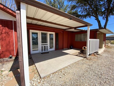 2126 Long Creek Ct, Granbury, TX 76049 - photo 2