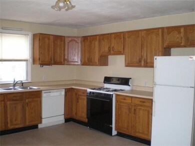 221 Main St unit 1, Blackstone, MA 01504 - photo 3