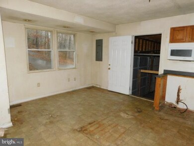 76 Coon Hollow Ln, Jones Springs, WV 25427 - photo 3