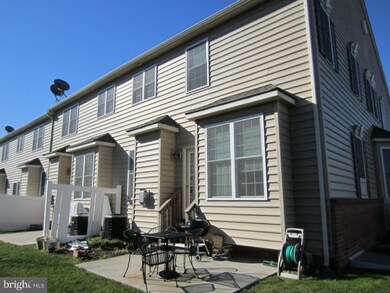 201 Providence Ln, Lansdale, PA 19446 - photo 3