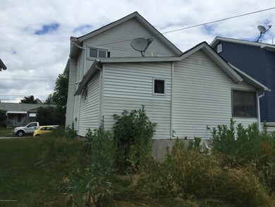 1307 Watson St, Scranton, PA 18504 - photo 3