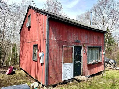 17 Spencer Rd, Stewartstown, NH 03576 - photo 4