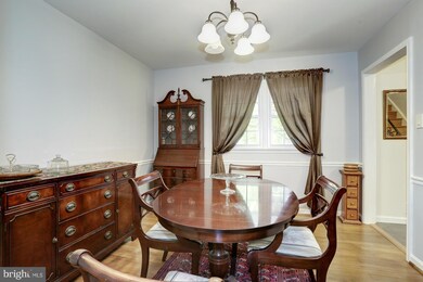 4405 Morgal St, Rockville, MD 20853 - photo 5