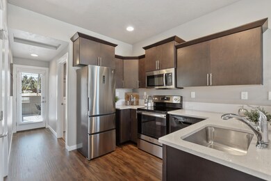 Aspen - Kitchen 2