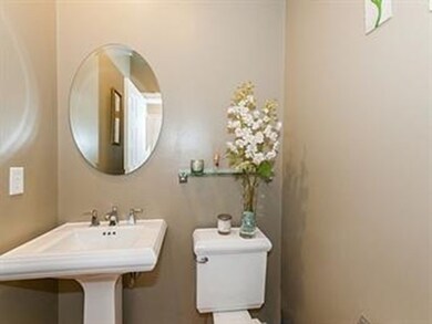 4 Meeting House Cir, Bedford, MA 01730 - photo 7