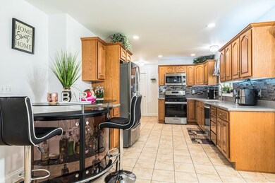 36 Pineo Farms Rd, Seabrook, NH 03874 - photo 7