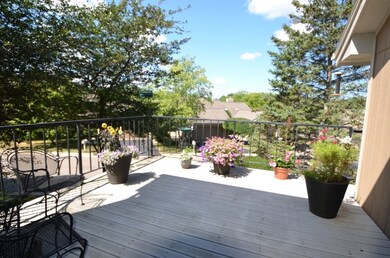 3440 Valley Creek Cir, Middleton, WI 53562 - photo 4