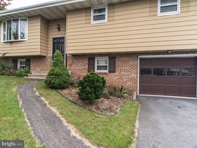 1671 N Reading Rd, Stevens, PA 17578 - photo 4