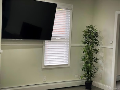 21-72 48th St unit 1, Astoria, NY 11105 - photo 2