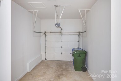 214 Cheyenne Ct, Asheville, NC 28803 - photo 4