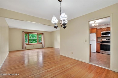 07-44 Fredericks Rd-7