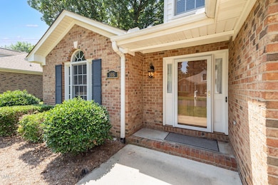 5-web-or-mls-505 Alamance Rd-5